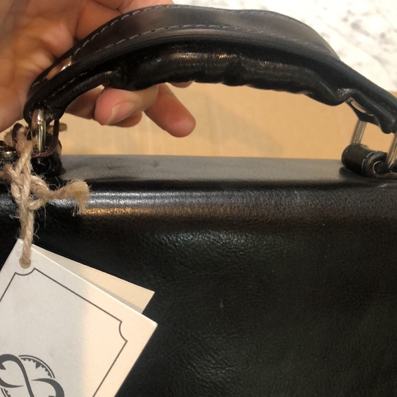 NWT BRIEFCASE TIME RESISTANCE “MAGUS” BLACK LEATHER - Still on brand website! - Picture 3 of 10